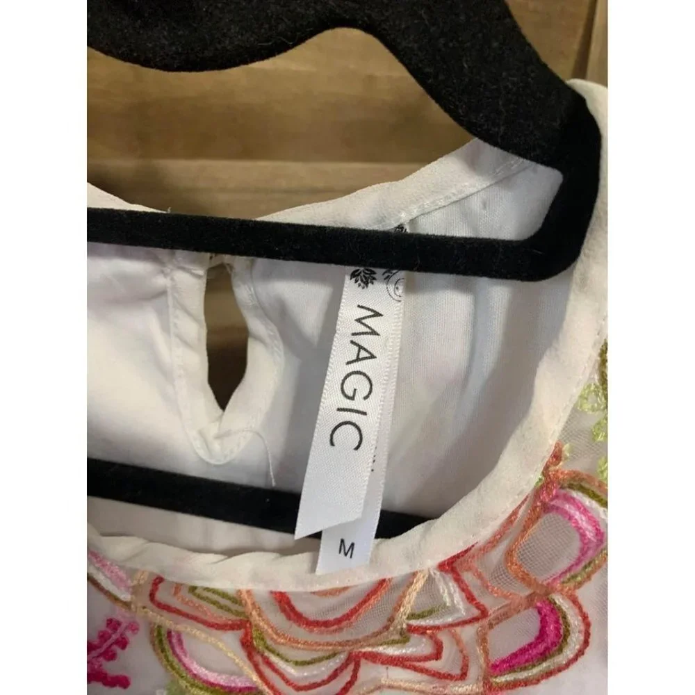 Magic Lined Embroidered Dress White Girls Size Medium